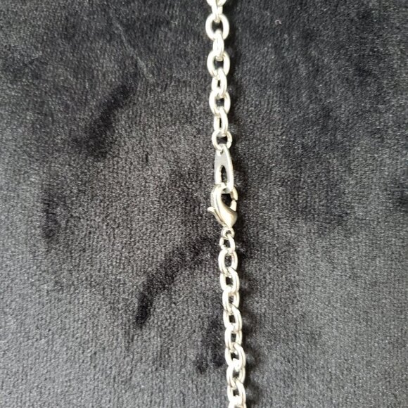 Womens White Heart Crystal Rhinestone Jewelry Pendant Necklace - Picture 4 of 5